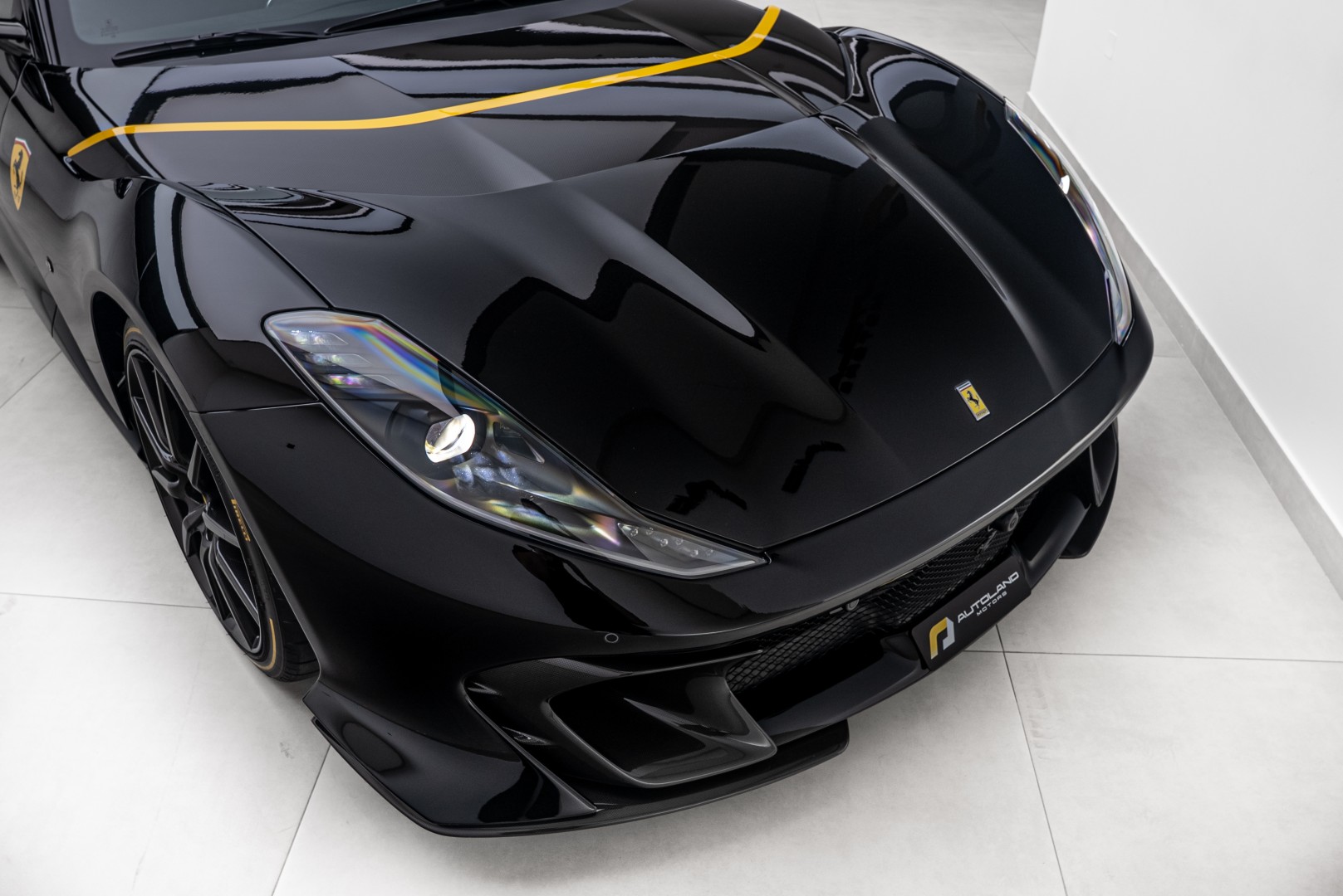 2023 FERRARI 812 COMPETZIONE